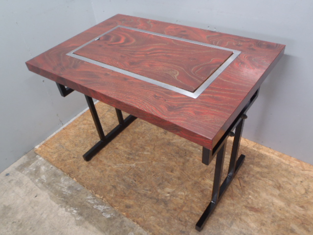 鉄板テーブル（フタ付き）